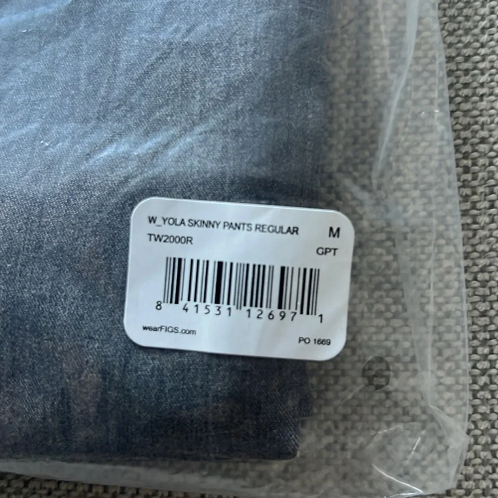 NWT FIGS Yola Skinny Scrub Pants - Picture 5 of 8